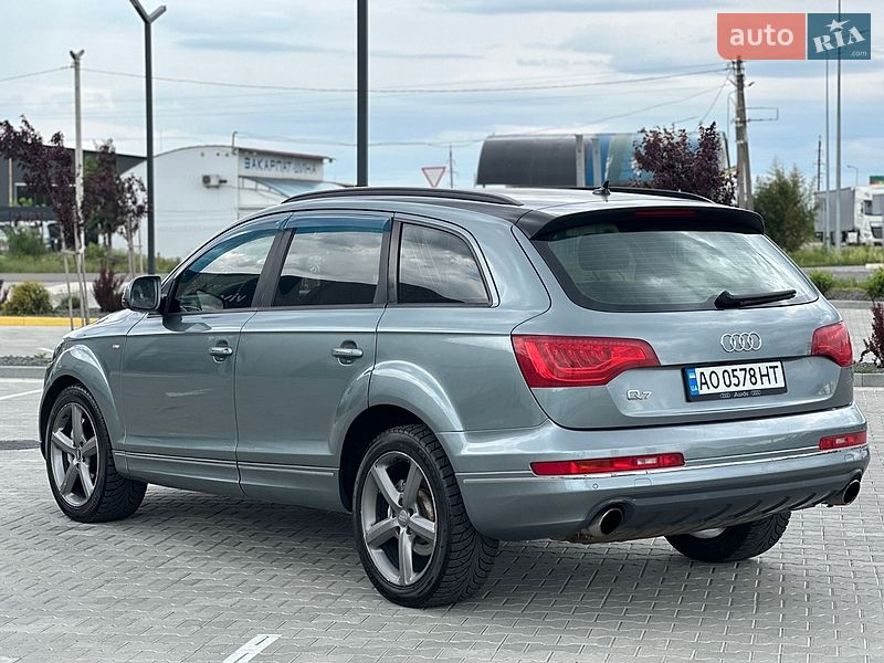 Внедорожник / Кроссовер Audi Q7 2009 в Ужгороде
