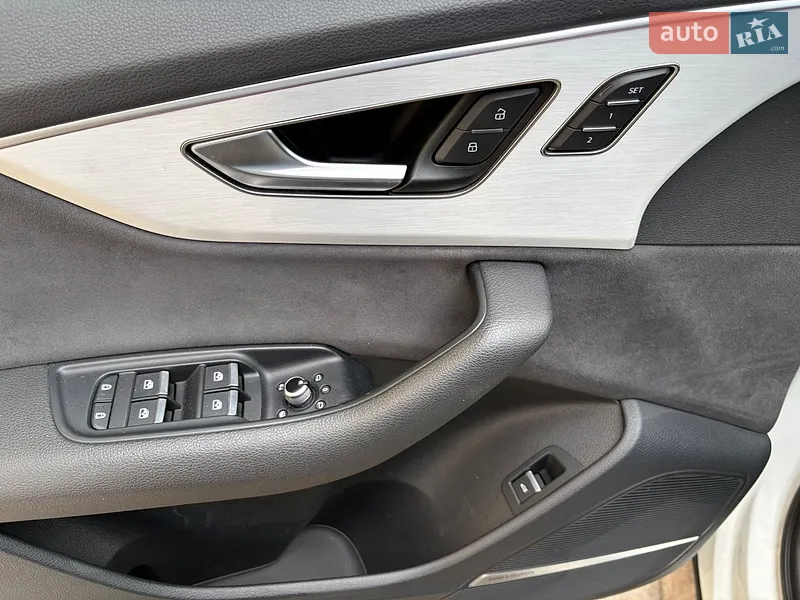 Audi Q7 2023 VIN WAUZZZ4M4PD023277 фото оголошення 21 з 76
