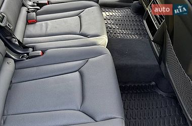 Внедорожник / Кроссовер Audi Q7 2024 в Новояворовске