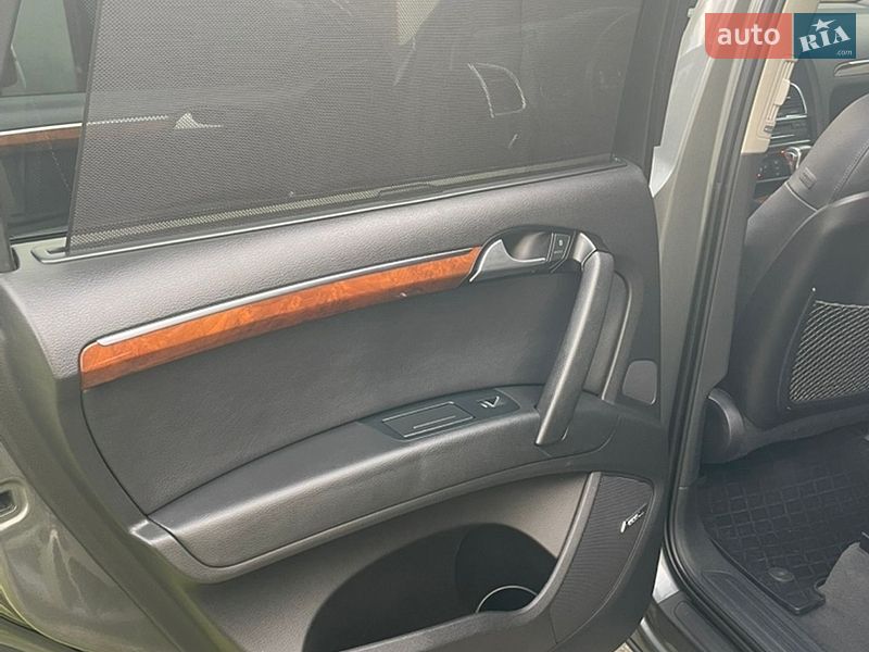 Внедорожник / Кроссовер Audi Q7 2014 в Львове