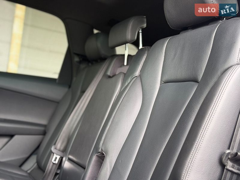 Внедорожник / Кроссовер Audi Q7 2017 в Ровно