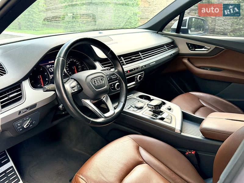 Позашляховик / Кросовер Audi Q7 2016 в Дніпрі фото 9 Позашляховик / Кросовер Audi Q7 2016 в Дніпрі