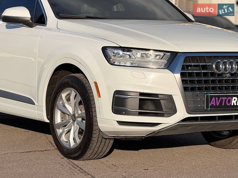 Внедорожник / Кроссовер Audi Q7 2017 в Кривом Роге фото 12 Внедорожник / Кроссовер Audi Q7 2017 в Кривом Роге