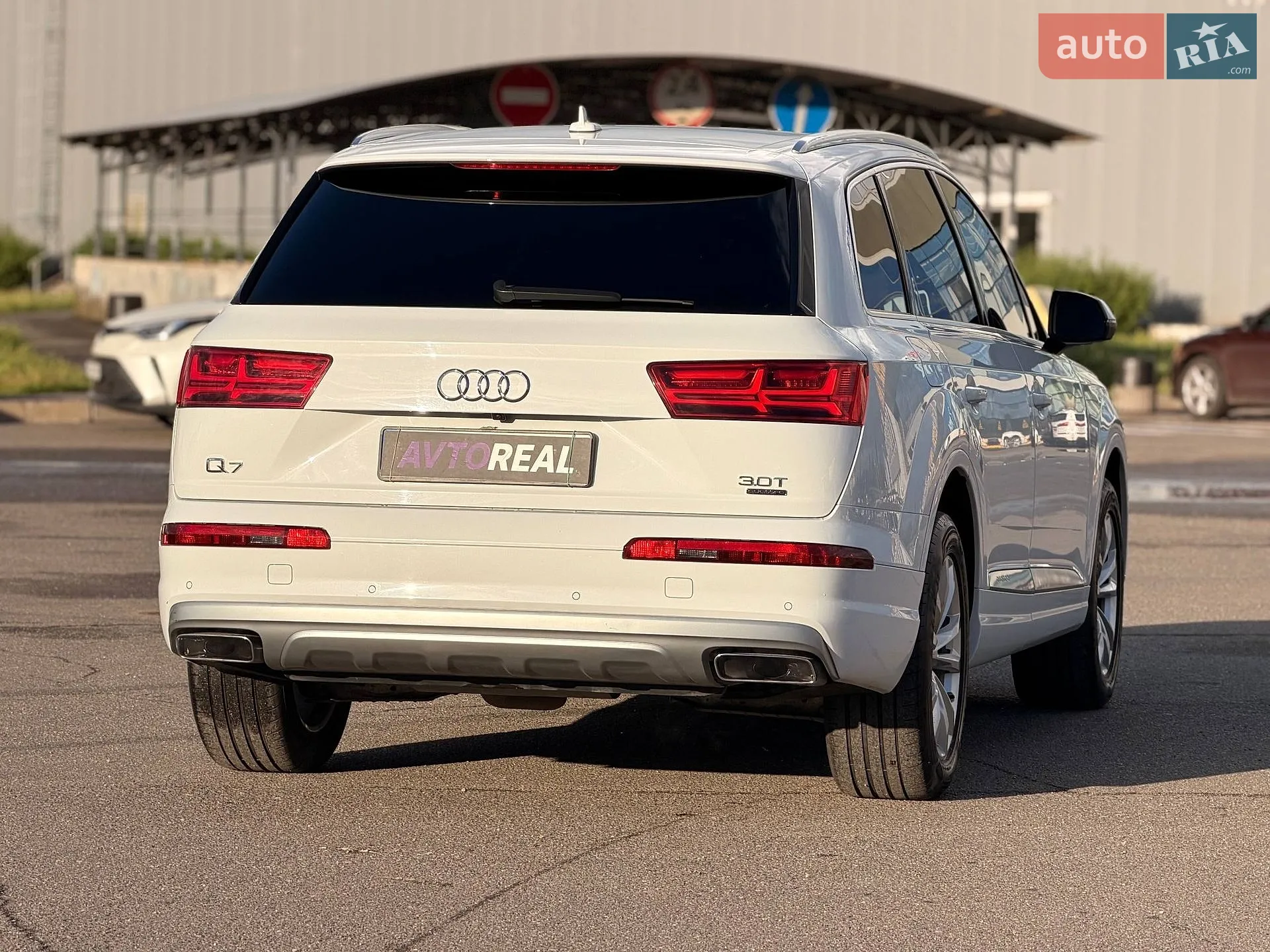 2017 Audi Q7 - мініатюра 20