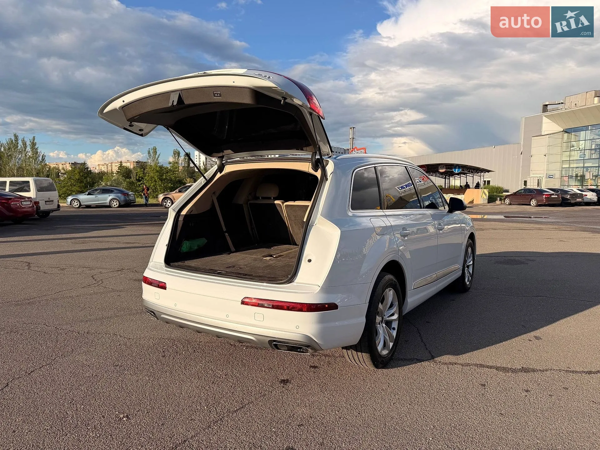 2017 Audi Q7 - мініатюра 33