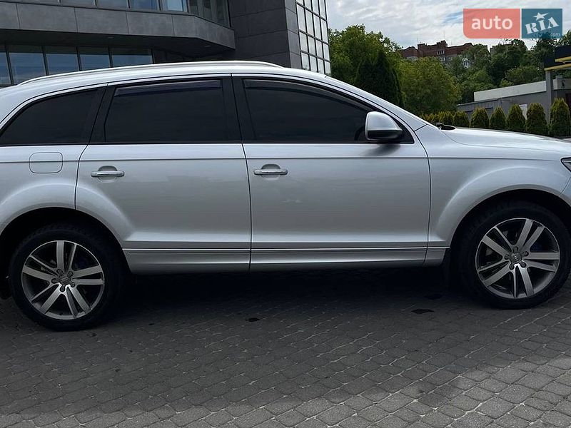 Внедорожник / Кроссовер Audi Q7 2011 в Хмельницком