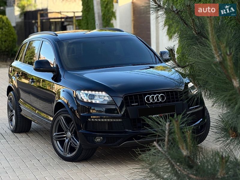Внедорожник / Кроссовер Audi Q7 2013 в Одессе