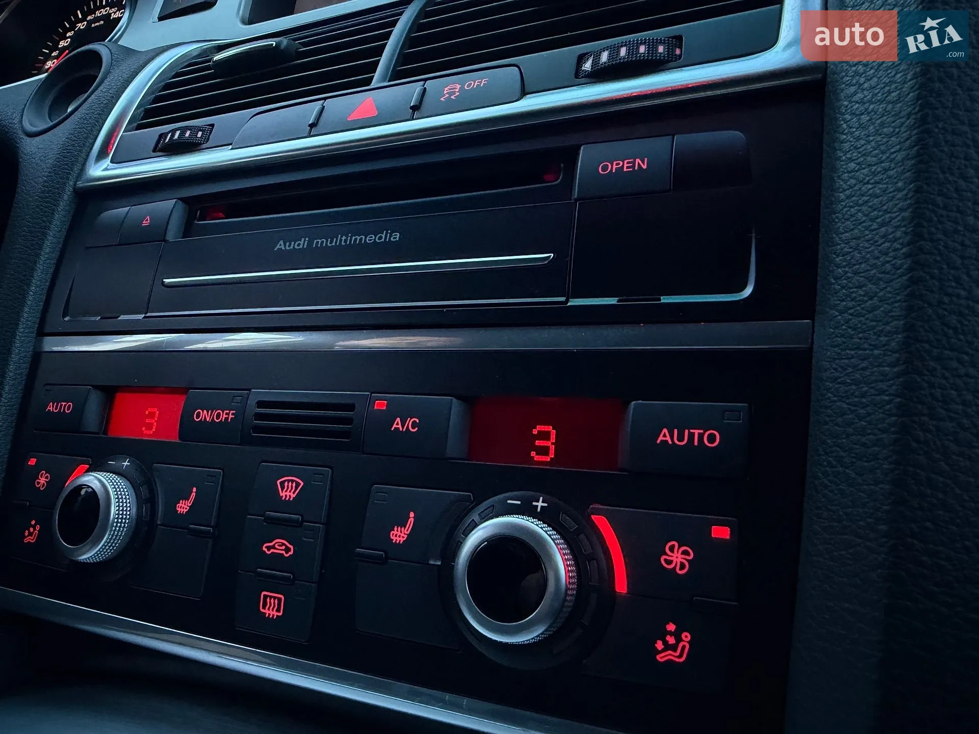 2013 Audi Q7 - мініатюра 103