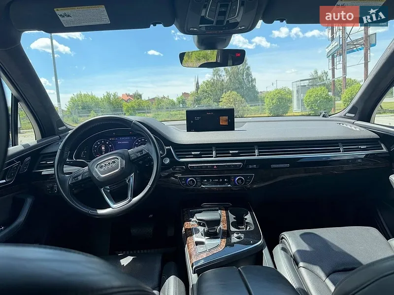 Audi Q7 2018 VIN WA1VAAF79JD033676 фото оголошення 22 з 71