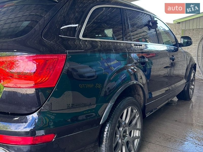 Позашляховик / Кросовер Audi Q7 2012 в Кременчуці