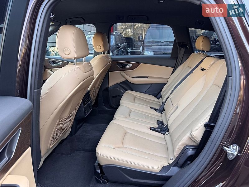 Внедорожник / Кроссовер Audi Q7 2020 в Одессе