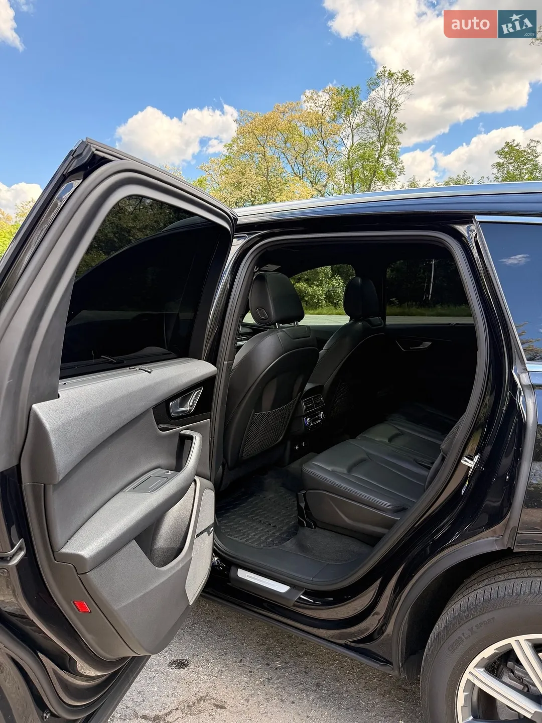 2019 Audi Q7 - мініатюра 8