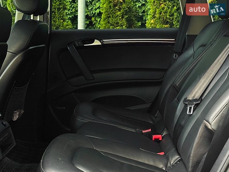 Позашляховик / Кросовер Audi Q7 2013 в Харкові