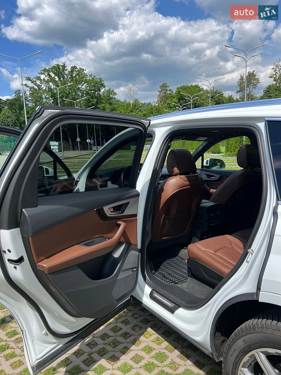 2017 Audi Q7 - мініатюра 27