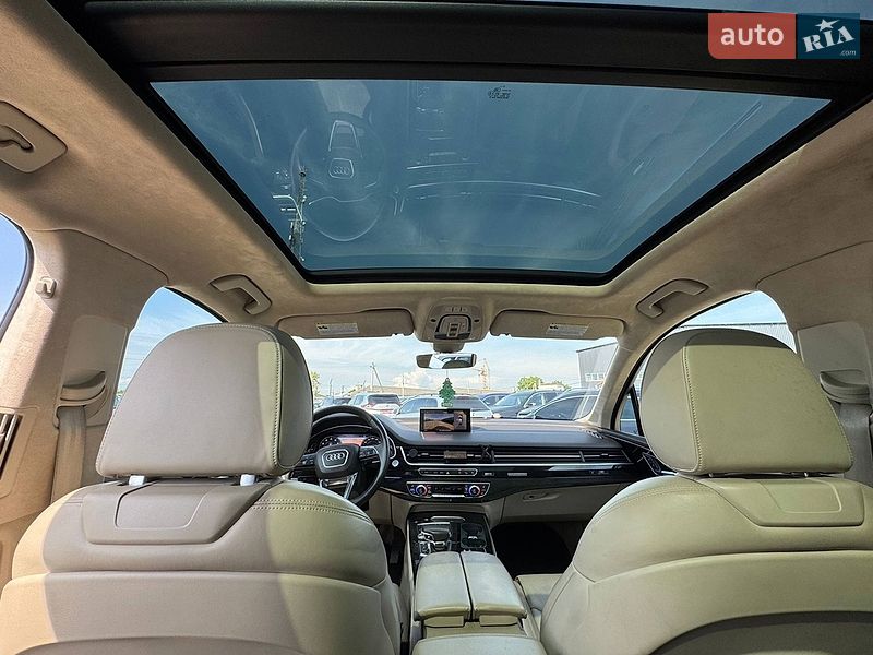 Внедорожник / Кроссовер Audi Q7 2018 в Стрые