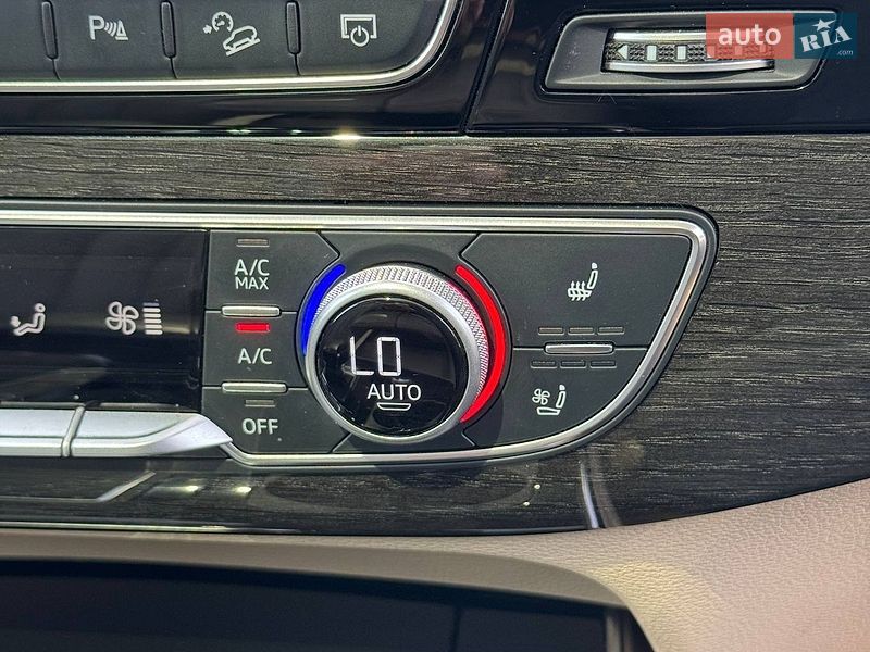 Внедорожник / Кроссовер Audi Q7 2018 в Стрые