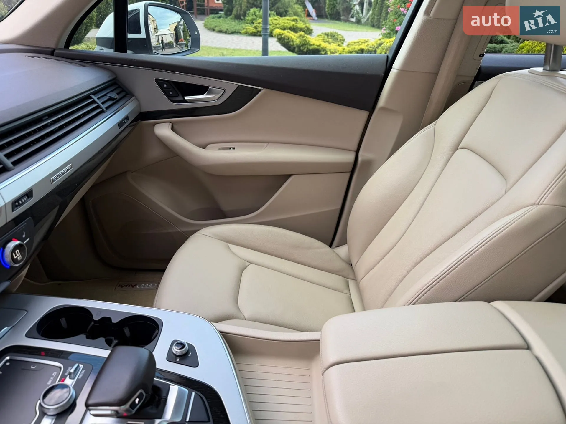 2019 Audi Q7 - мініатюра 91