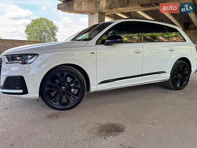 Audi Q7 2022