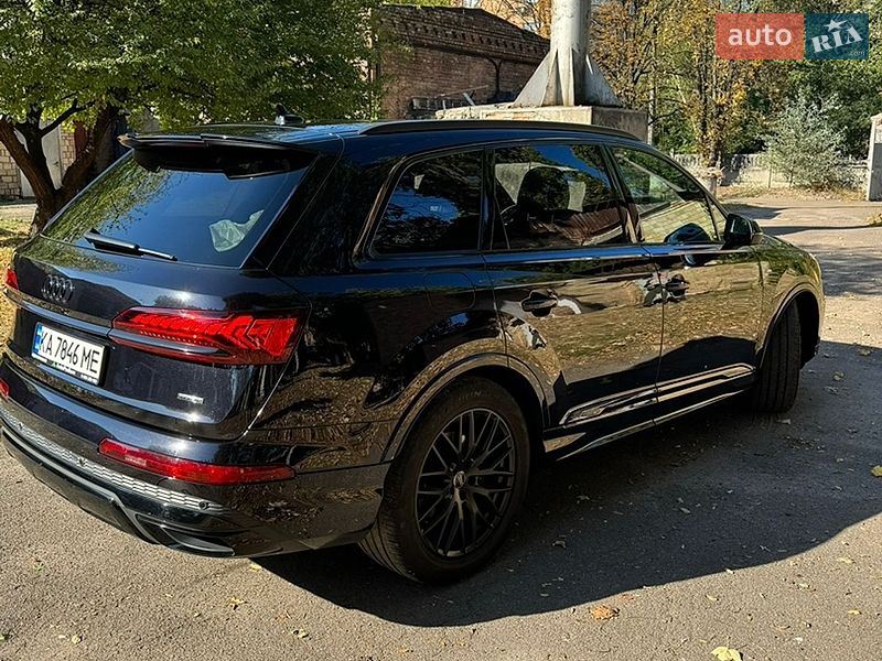 Внедорожник / Кроссовер Audi Q7 2019 в Киеве фото 3 Внедорожник / Кроссовер Audi Q7 2019 в Киеве