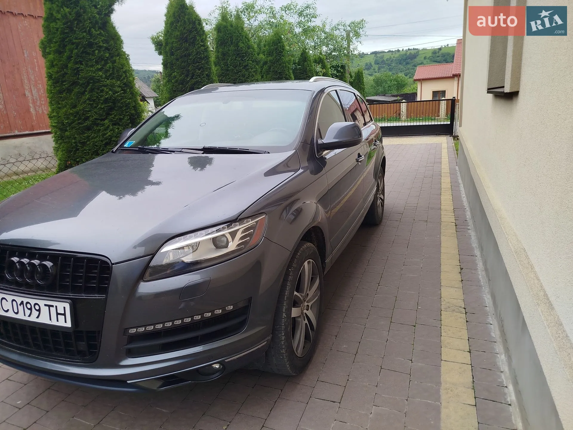 2010 Audi Q7 - мініатюра 3