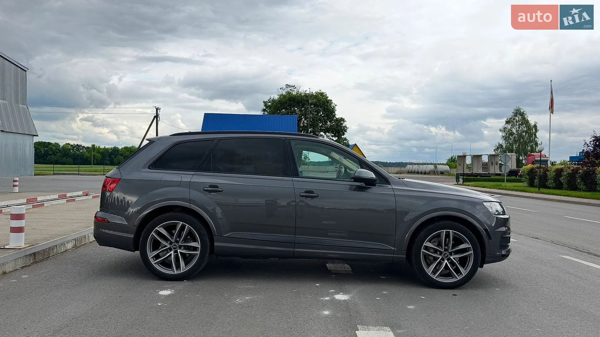 2018 Audi Q7 - мініатюра 2