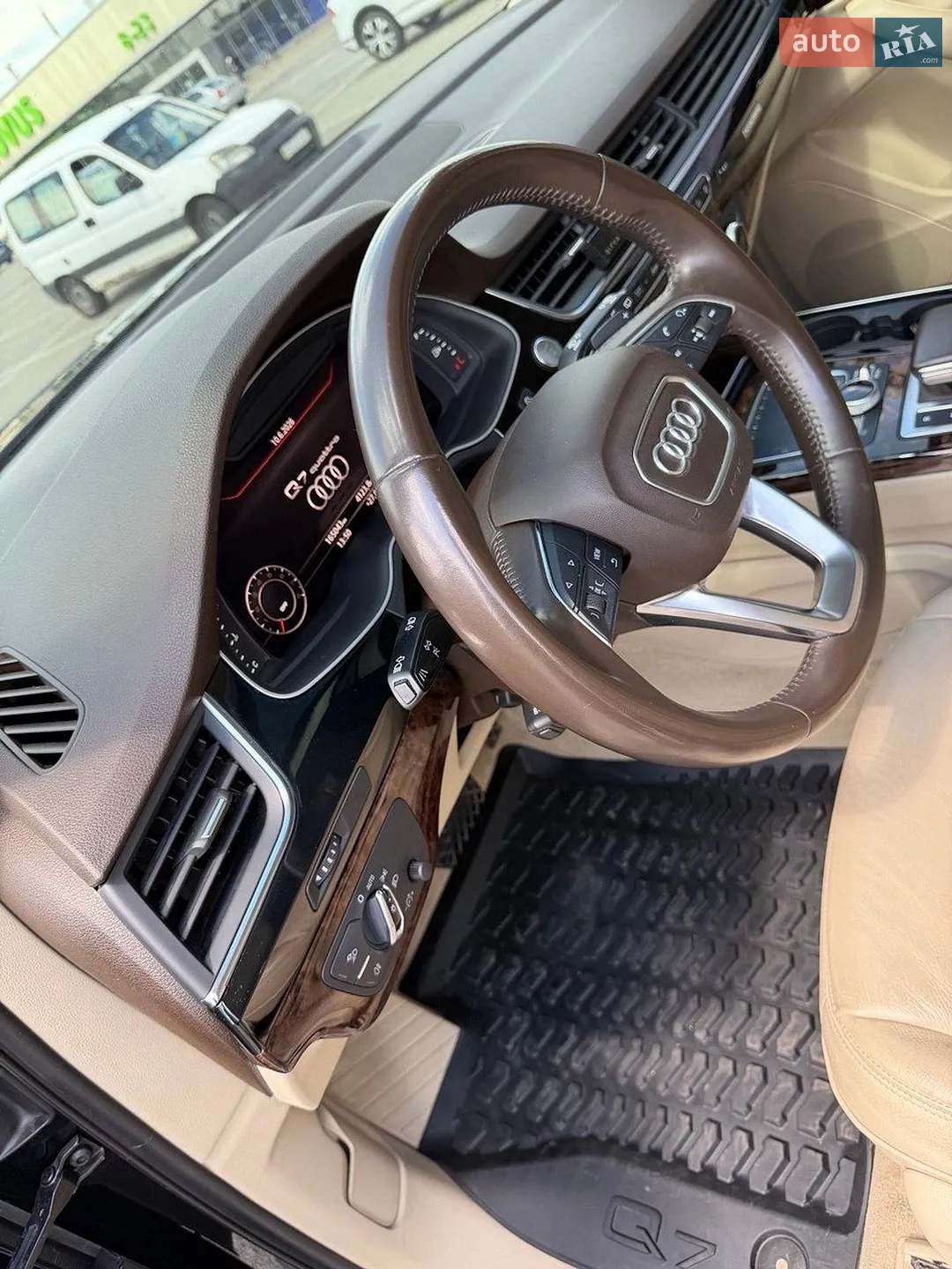 2016 Audi Q7 - мініатюра 18
