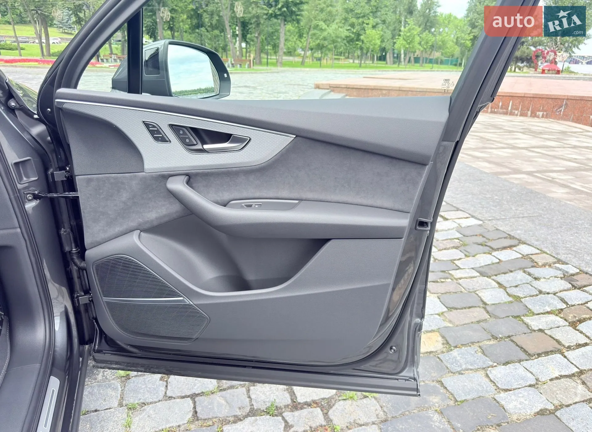2026 Audi Q7 - мініатюра 33