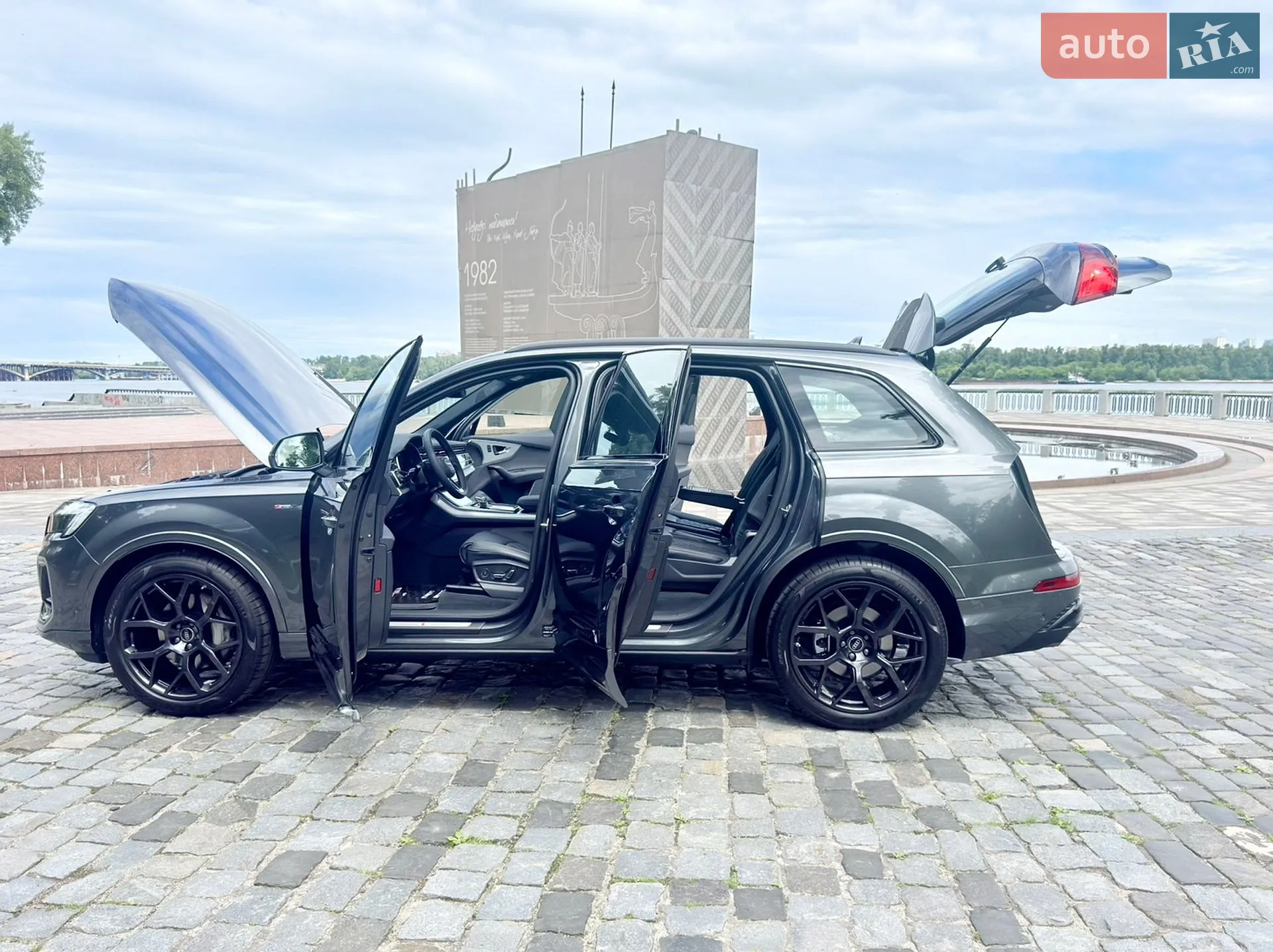 2026 Audi Q7 - мініатюра 60