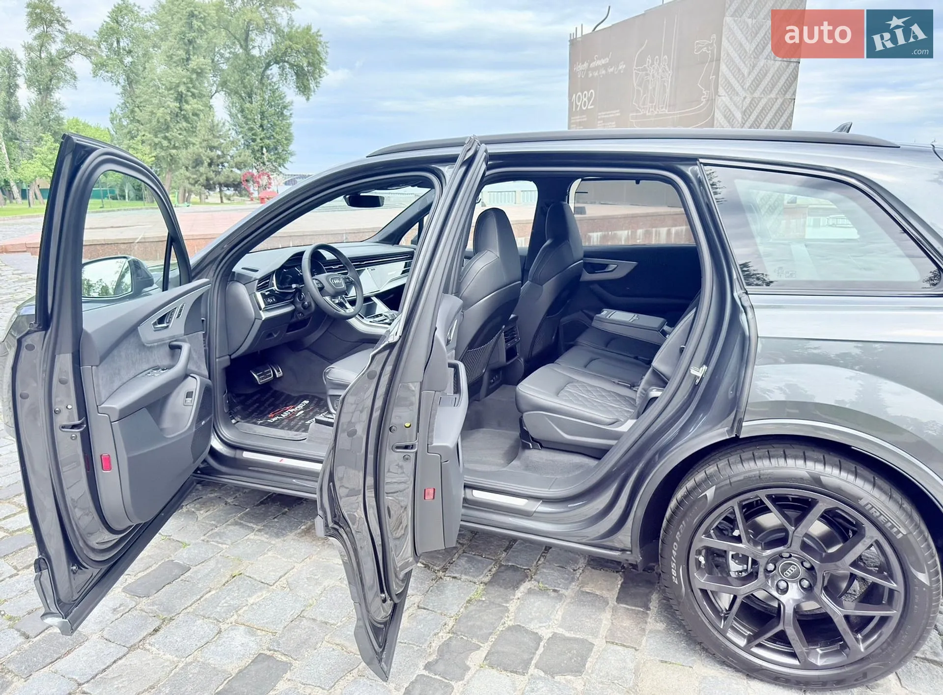 2026 Audi Q7 - мініатюра 83
