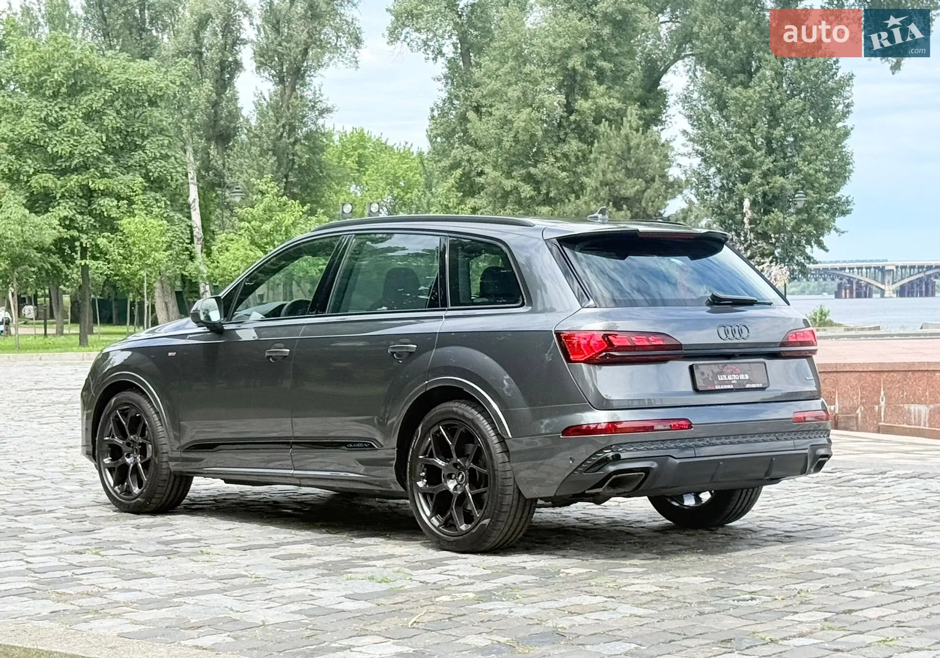 2026 Audi Q7 - мініатюра 178
