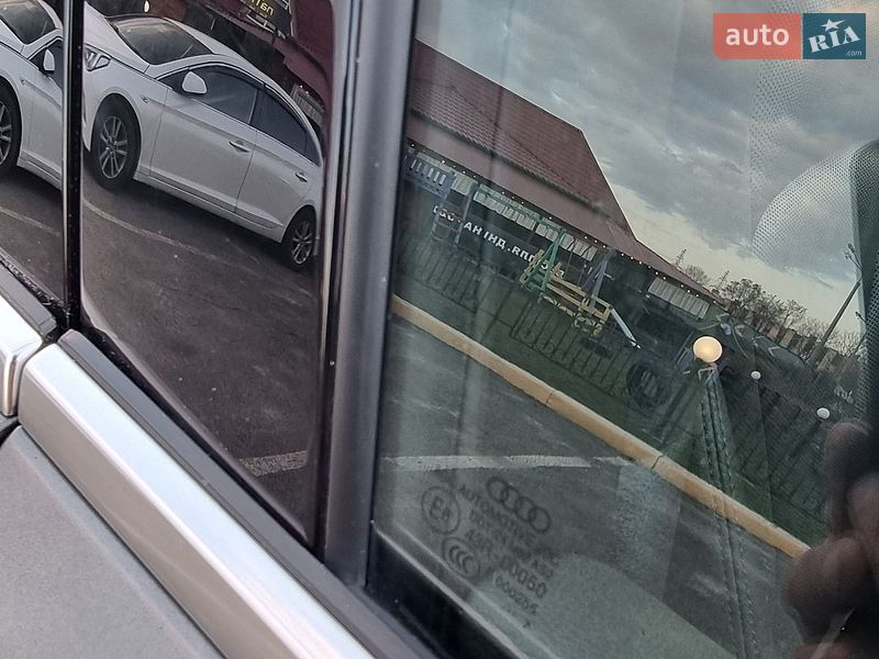 Внедорожник / Кроссовер Audi Q7 2017 в Киеве