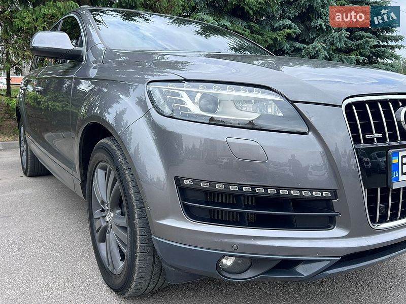 Позашляховик / Кросовер Audi Q7 2010 в Тернополі