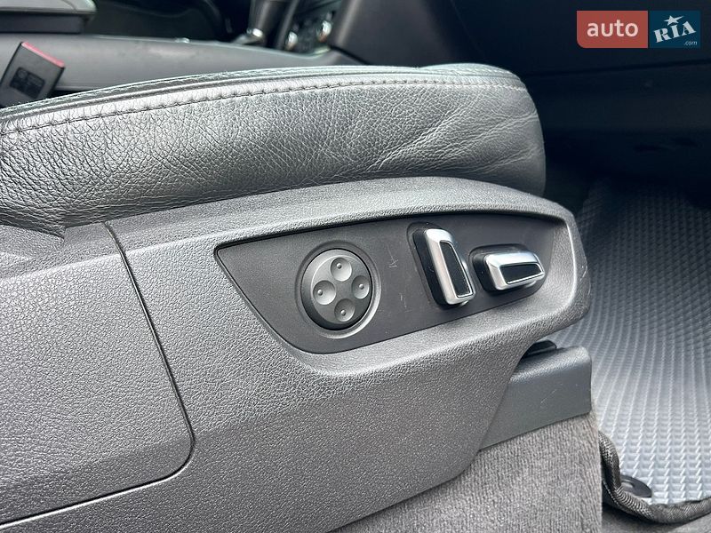 Позашляховик / Кросовер Audi Q7 2010 в Тернополі