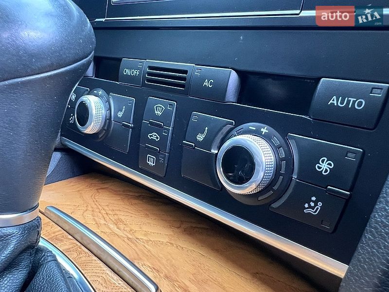 Позашляховик / Кросовер Audi Q7 2010 в Тернополі