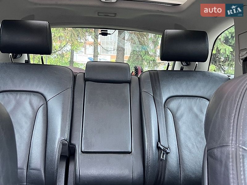 Позашляховик / Кросовер Audi Q7 2010 в Тернополі