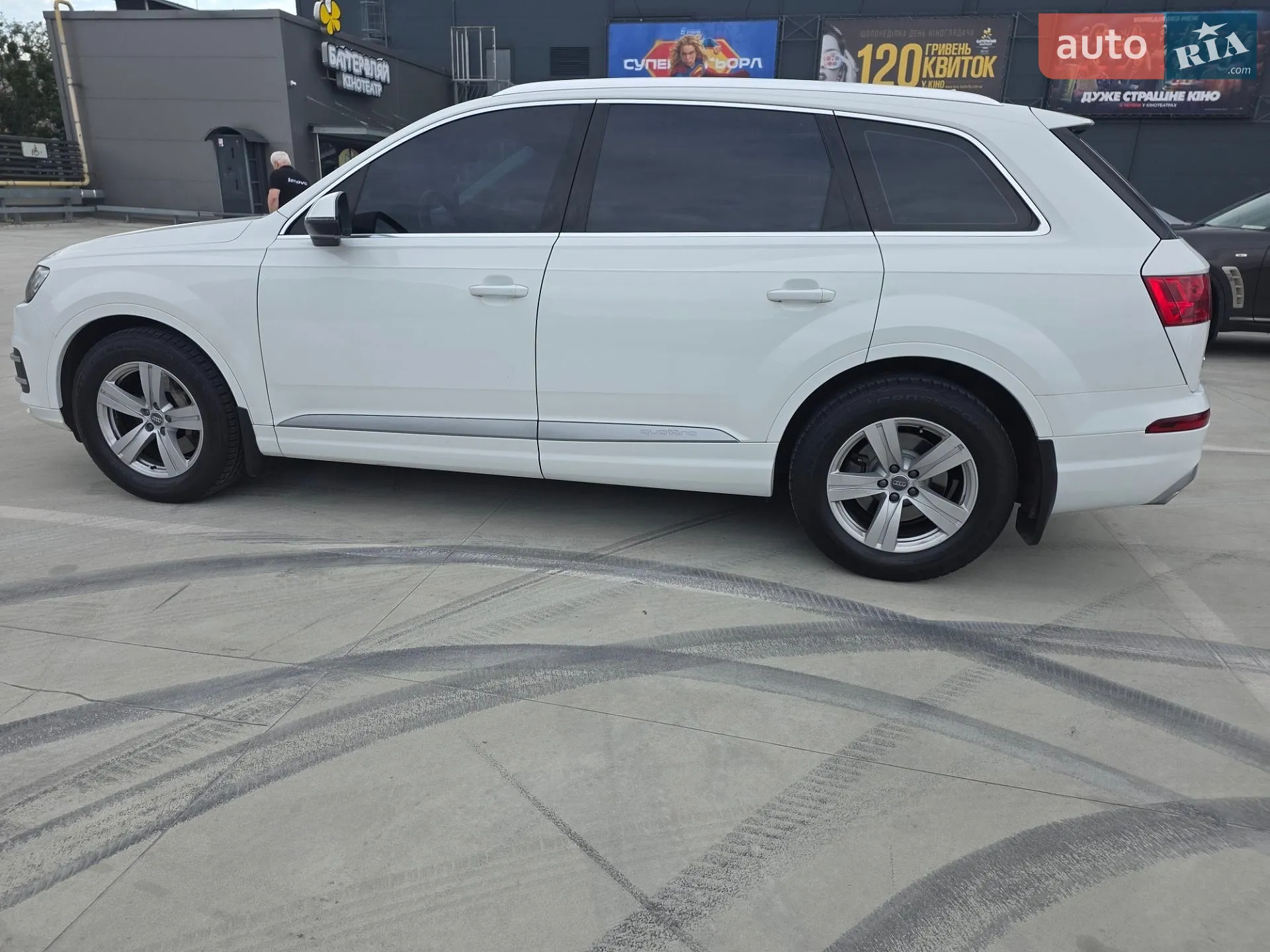 2017 Audi Q7 - мініатюра 10