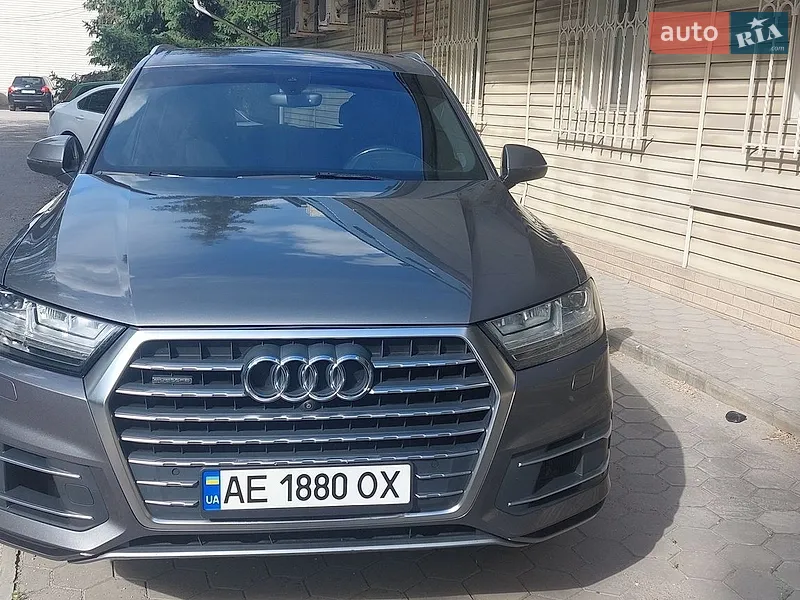 Audi Q7