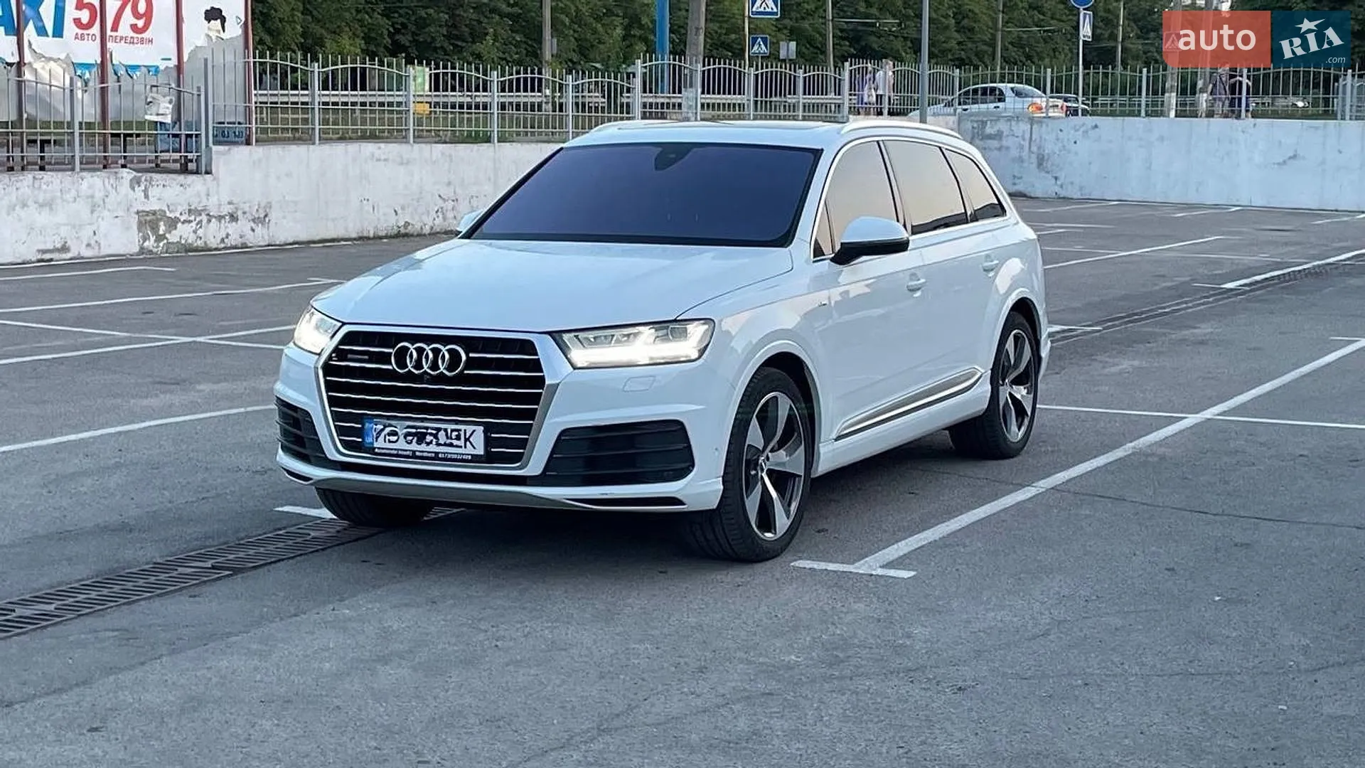 2016 Audi Q7 - фото 1