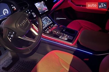 Позашляховик / Кросовер Audi Q7 2020 в Києві
