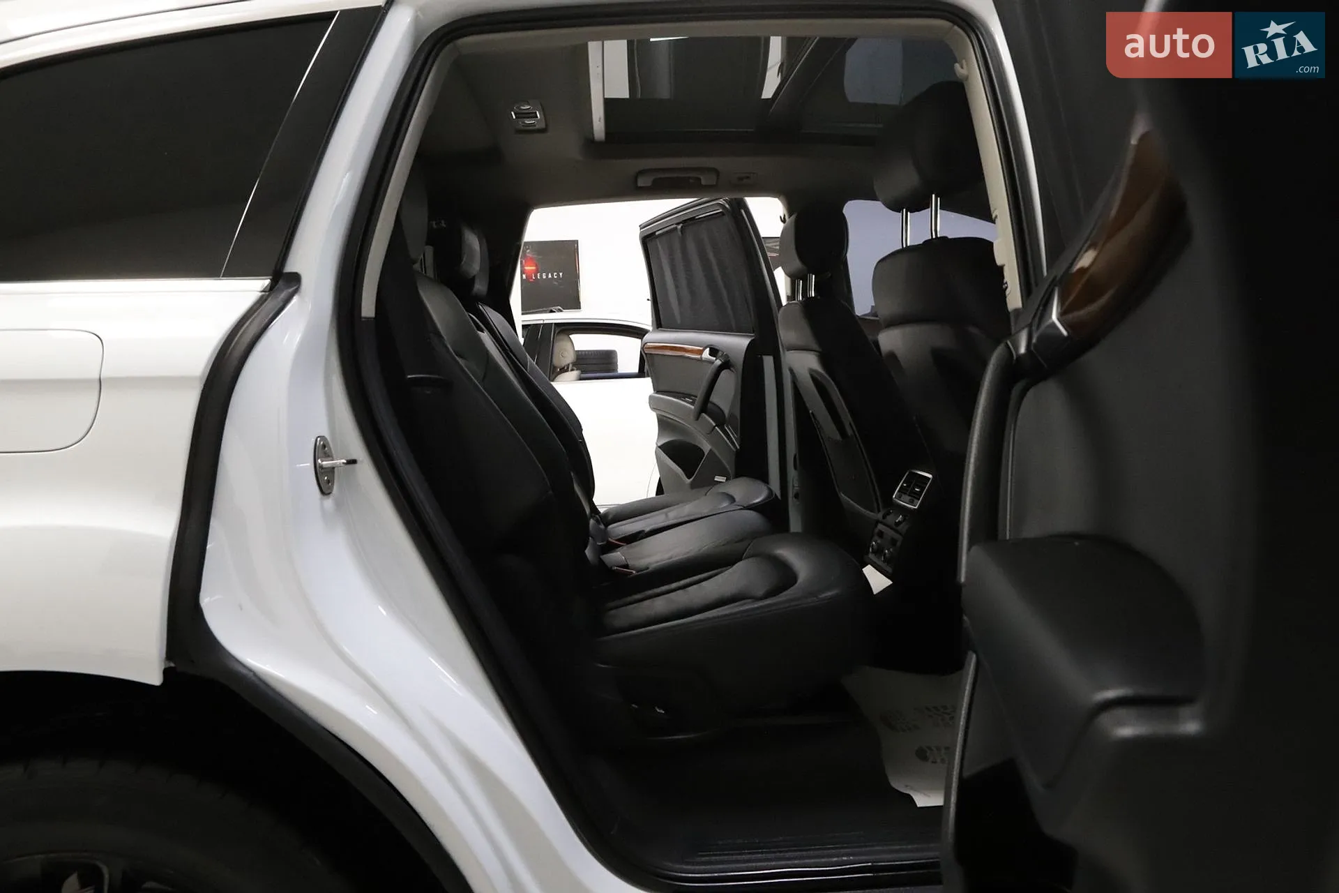 2015 Audi Q7 - мініатюра 100