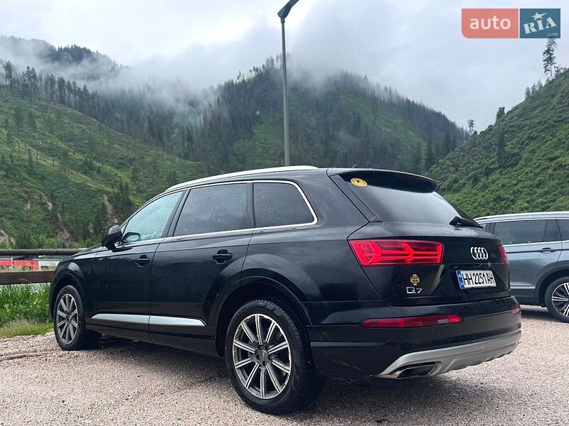 Внедорожник / Кроссовер Audi Q7 2018 в Киеве фото 3 Внедорожник / Кроссовер Audi Q7 2018 в Киеве