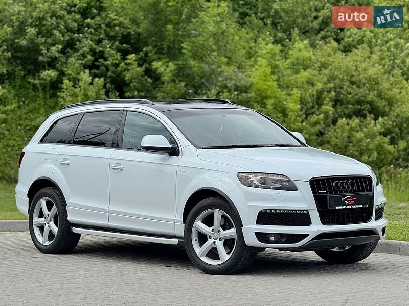 Внедорожник / Кроссовер Audi Q7 2013 в Тернополе