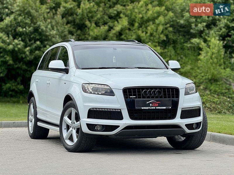 Внедорожник / Кроссовер Audi Q7 2013 в Тернополе