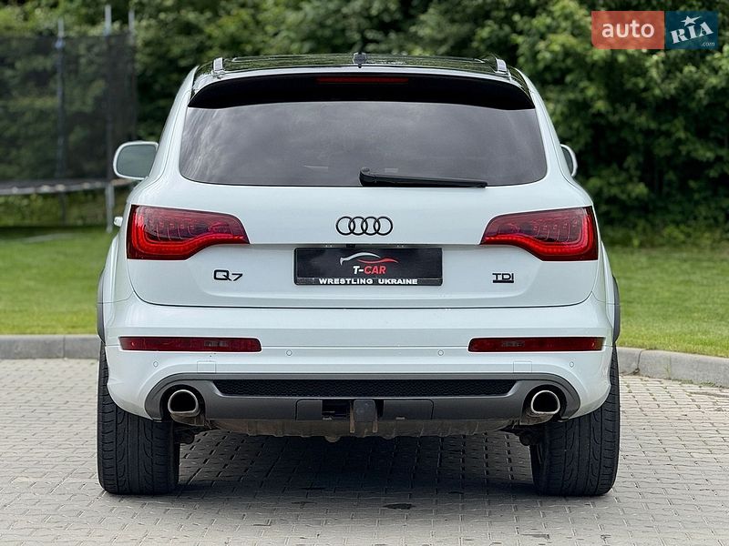 Внедорожник / Кроссовер Audi Q7 2013 в Тернополе