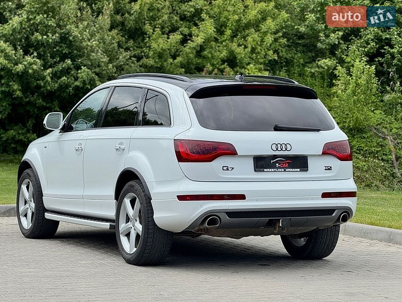Внедорожник / Кроссовер Audi Q7 2013 в Тернополе
