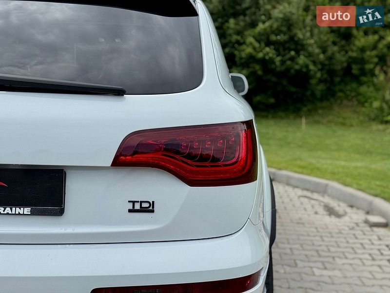Внедорожник / Кроссовер Audi Q7 2013 в Тернополе