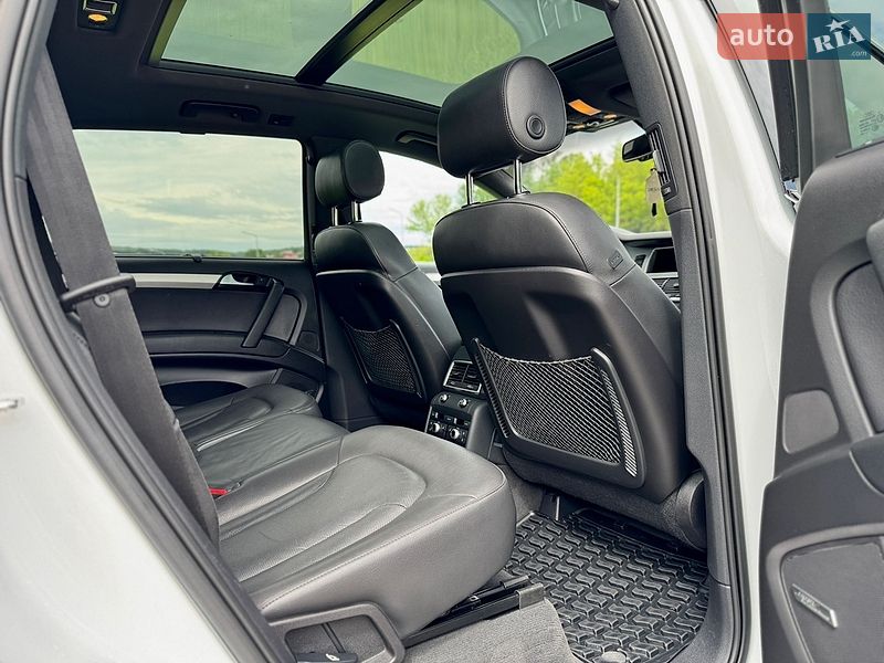 Внедорожник / Кроссовер Audi Q7 2013 в Тернополе