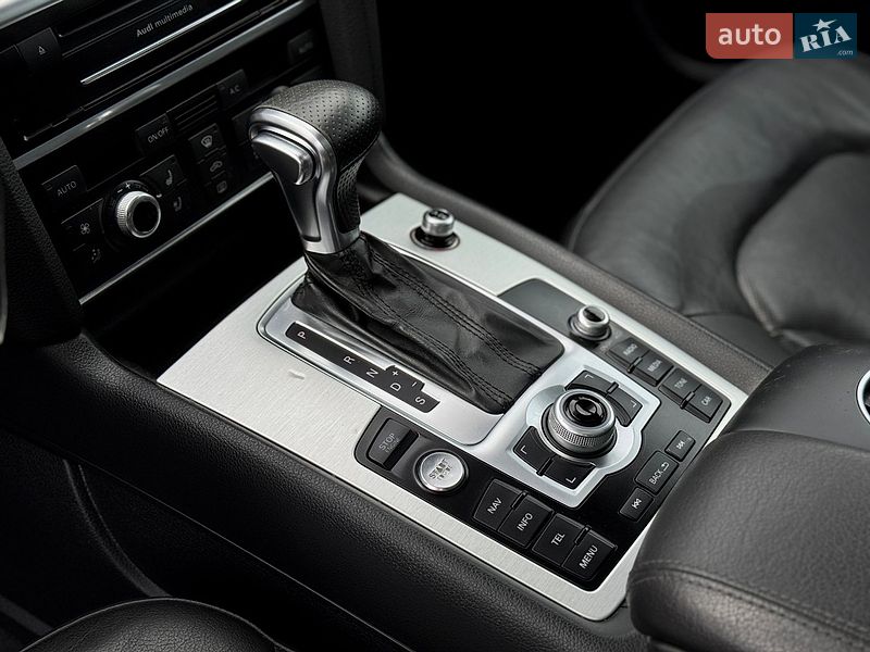 Внедорожник / Кроссовер Audi Q7 2013 в Тернополе