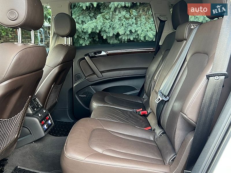 Внедорожник / Кроссовер Audi Q7 2015 в Софиевской Борщаговке фото 17 Внедорожник / Кроссовер Audi Q7 2015 в Софиевской Борщаговке