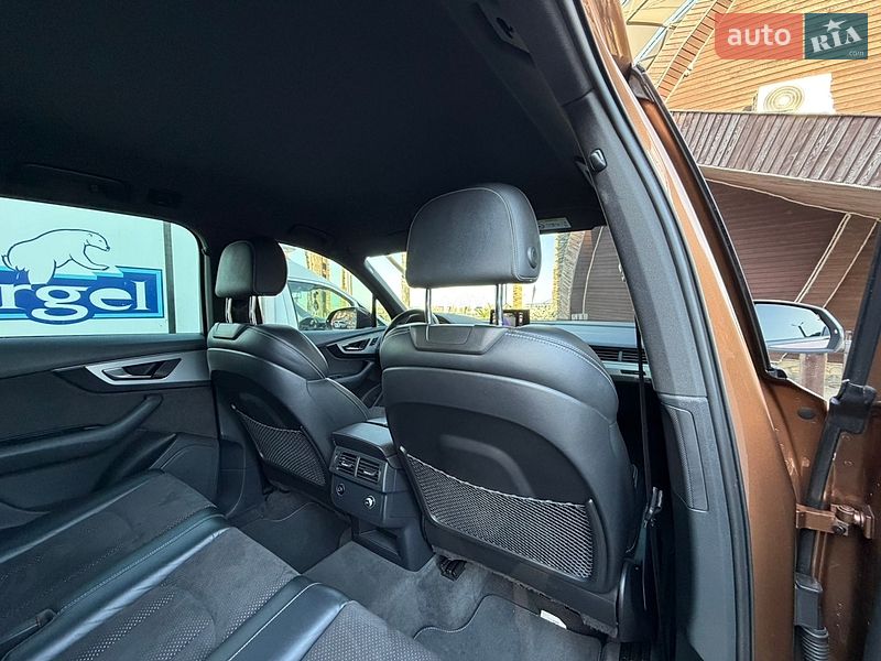 Позашляховик / Кросовер Audi Q7 2017 в Одесі фото 94 Позашляховик / Кросовер Audi Q7 2017 в Одесі